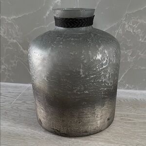 Elegant Silver/Taupe Glass Vase